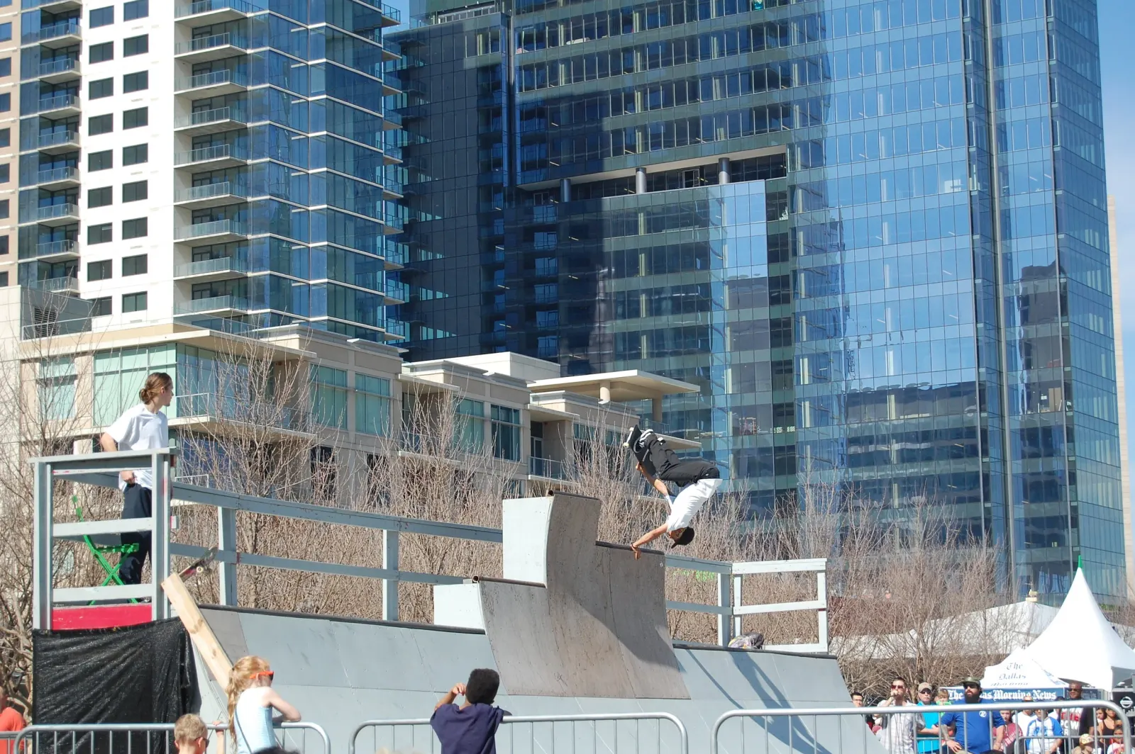 Klyde Warren Park Skateboard